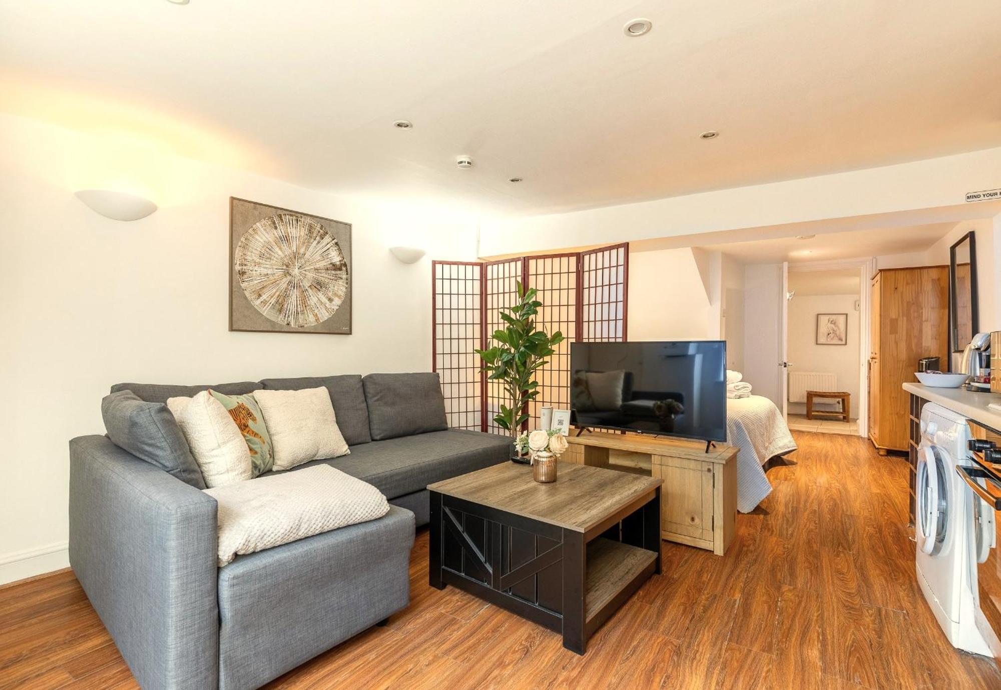 Apartament Albert Apt *